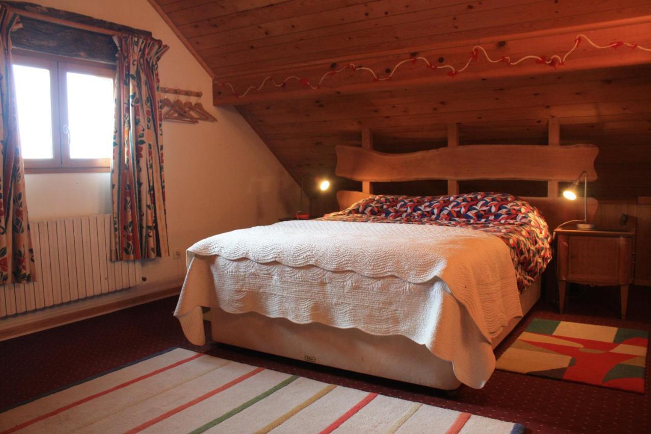 Bed and Breakfast La Clairiere Du Moulin Lepin-le-Lac Экстерьер фото