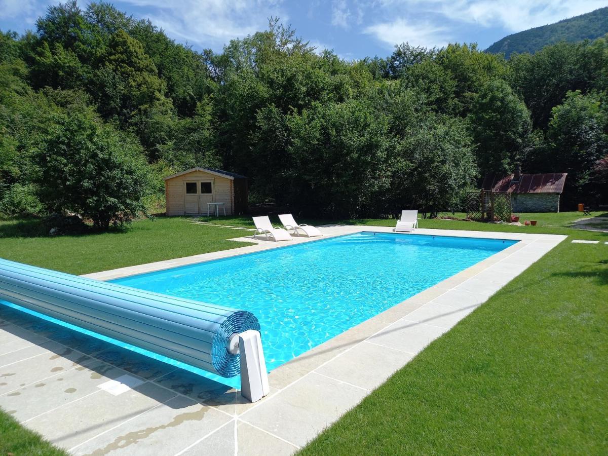 Bed and Breakfast La Clairiere Du Moulin Lepin-le-Lac Экстерьер фото