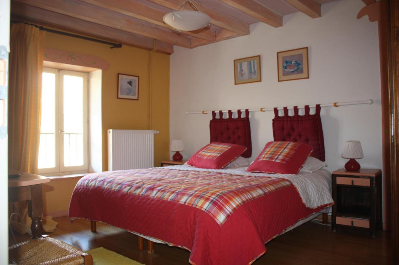 Bed and Breakfast La Clairiere Du Moulin Lepin-le-Lac Экстерьер фото