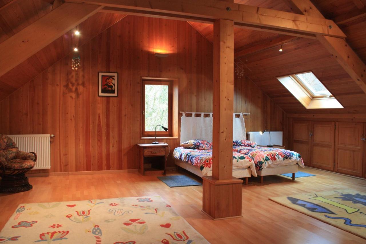Bed and Breakfast La Clairiere Du Moulin Lepin-le-Lac Экстерьер фото