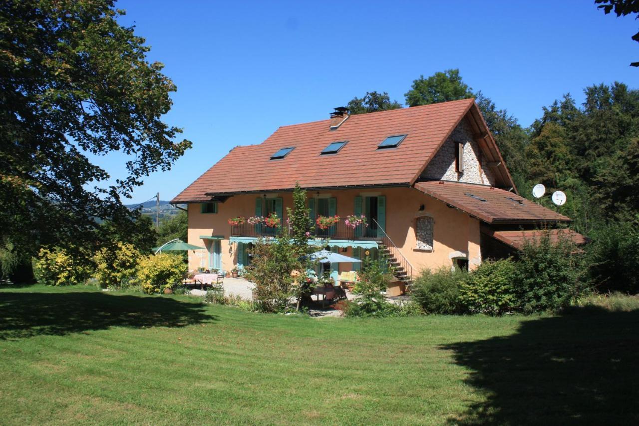 Bed and Breakfast La Clairiere Du Moulin Lepin-le-Lac Экстерьер фото