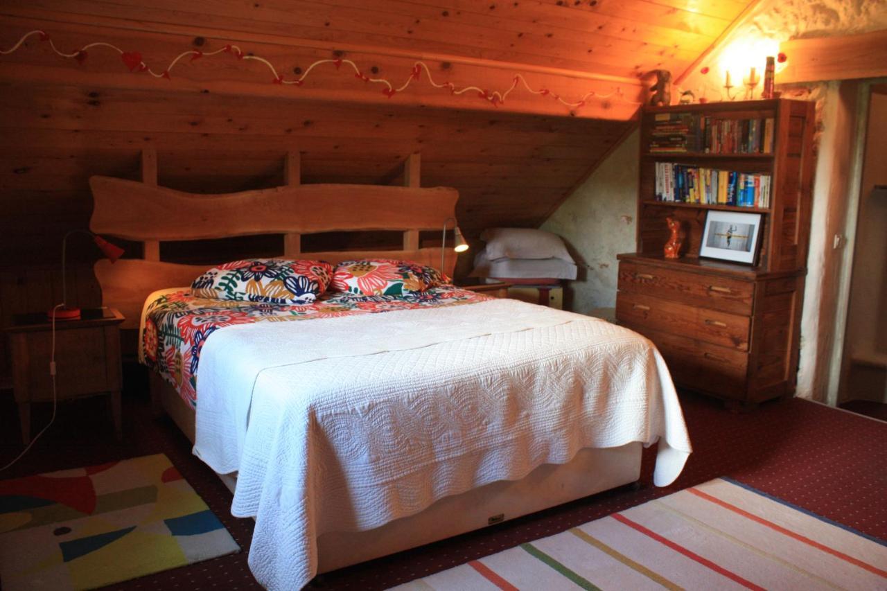 Bed and Breakfast La Clairiere Du Moulin Lepin-le-Lac Экстерьер фото